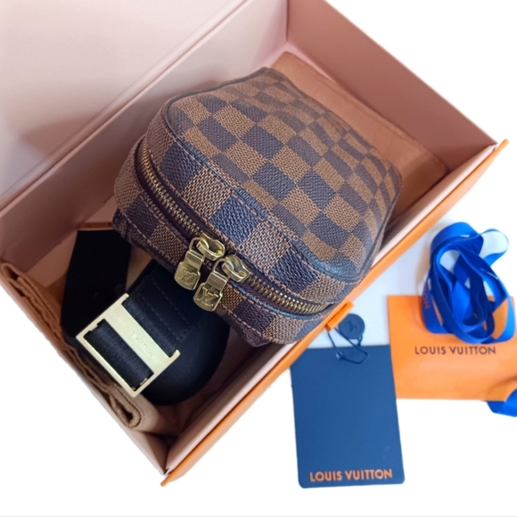 Louis Vuitton✨️PRISTINE CONDITION ✨️Damier Ebene Geronimos BELT / CROSSBODY BAG - Picture 17 of 17